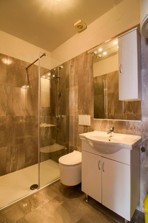Apartments Sosic Ровинь Экстерьер фото