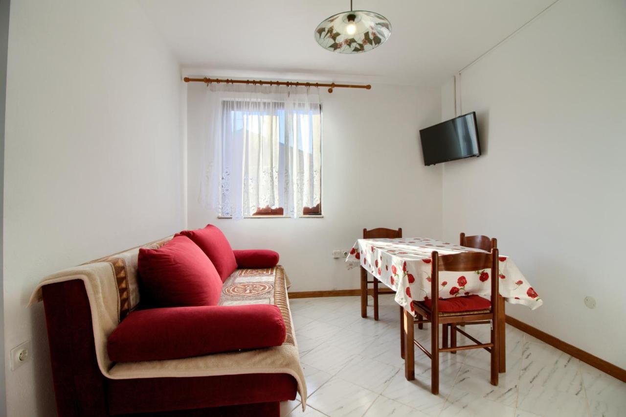 Apartments Sosic Ровинь Экстерьер фото