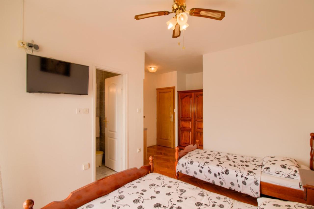 Apartments Sosic Ровинь Экстерьер фото